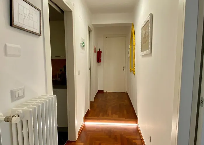 Glam House Calefati 103 Apartament *