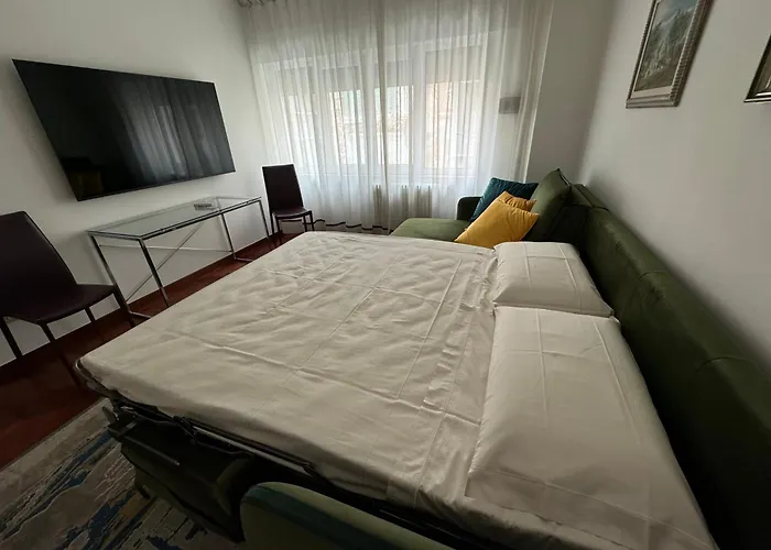 Glam House Calefati 103